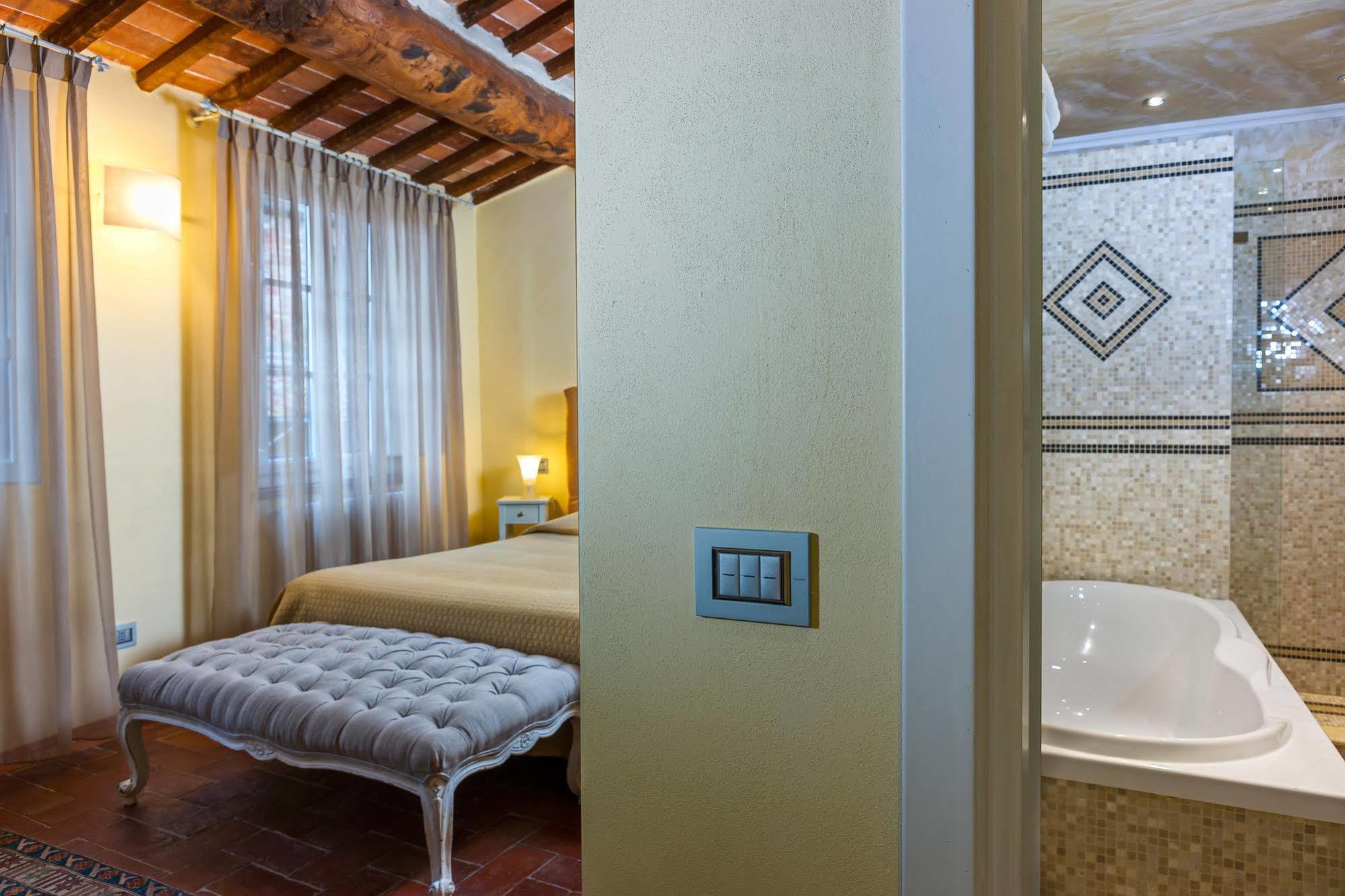 Hotel Antica Residenza Dell'Angelo Lucca Exterior foto